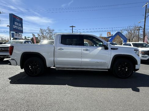 Used 2023 GMC Sierra 1500 Denali image 4