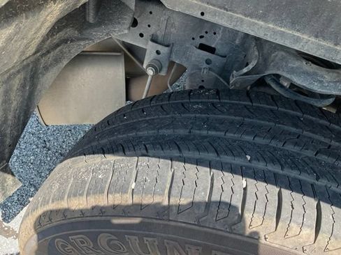 Used 2022 RAM 1500 Big Horn AWD/4WD image 16