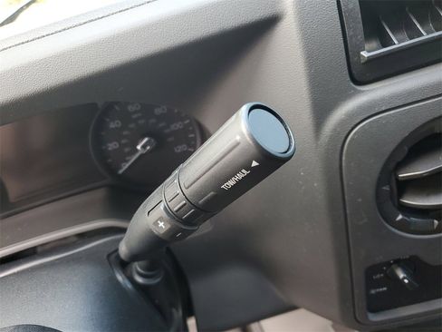 Used 2024 Ford E-350 and Econoline 350 Super Duty w/ Driver's Safety Package image 14