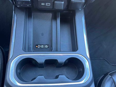 Used 2021 Chevrolet Silverado 1500 High Country AWD/4WD image 21