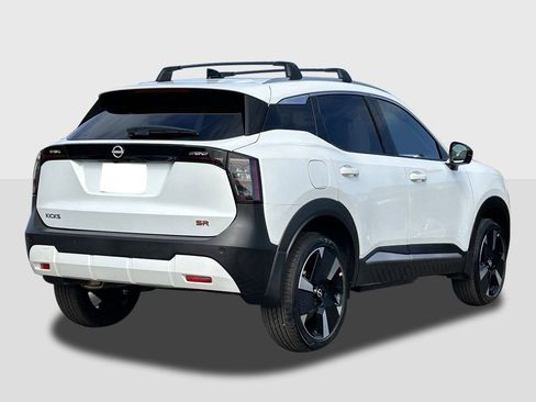 New 2026 Nissan Kicks SR FWD image 4