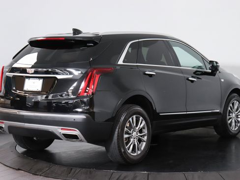 Used 2023 Cadillac XT5 Premium Luxury image 5