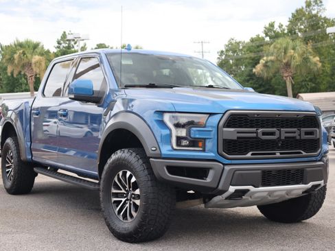 Used 2019 Ford F150 Raptor w/ Equipment Group 802A Luxury AWD/4WD image 7