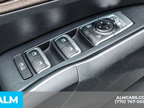 Used 2023 Kia Sorento S w/ Panoramic Sunroof Package AWD/4WD image 46