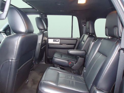 Used 2017 Ford Expedition EL Limited w/ Equipment Group 301A image 32