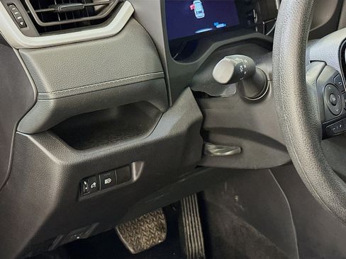 Used 2024 Toyota RAV4 LE image 17