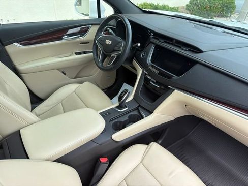Used 2019 Cadillac XT5 Luxury AWD/4WD image 20