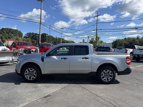 Certified 2024 Ford Maverick XLT w/ Equipment Group 300A Standard AWD/4WD image 2