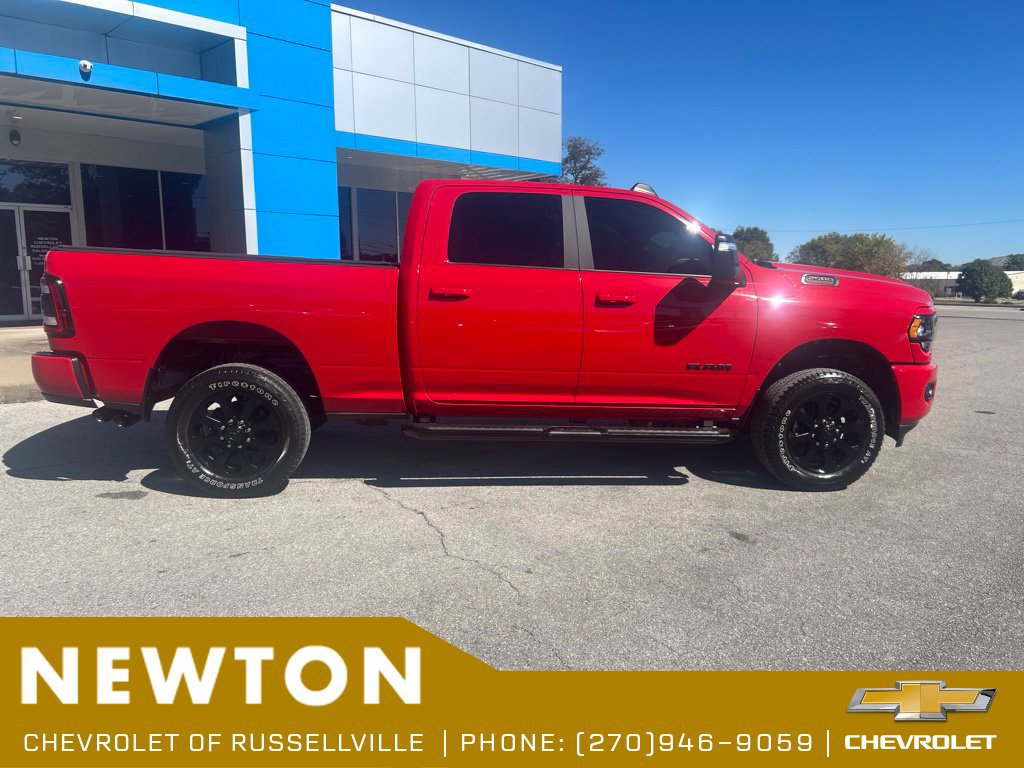 Used 2024 RAM 2500 Big Horn w/ Night Edition AWD/4WD image 38