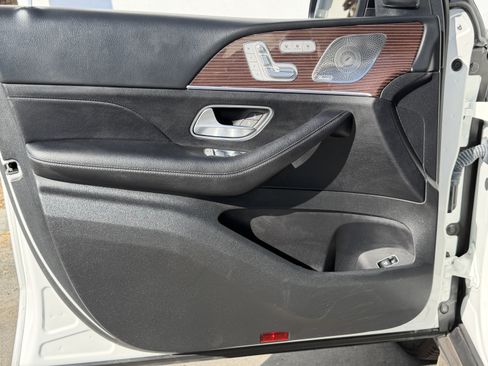 Certified 2022 Mercedes-Benz GLS 450 4MATIC image 17