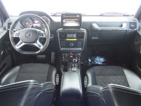 Used 2017 Mercedes-Benz G 550 Squared image 12