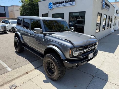 Used 2024 Ford Bronco Outer Banks AWD/4WD image 17