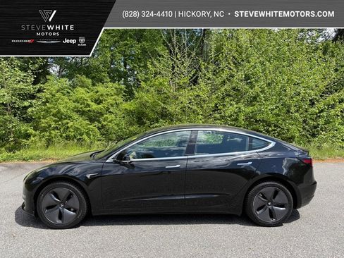 Used 2018 Tesla Model 3 Long Range RWD image 1