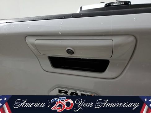 Used 2025 RAM 1500 Limited AWD/4WD image 9