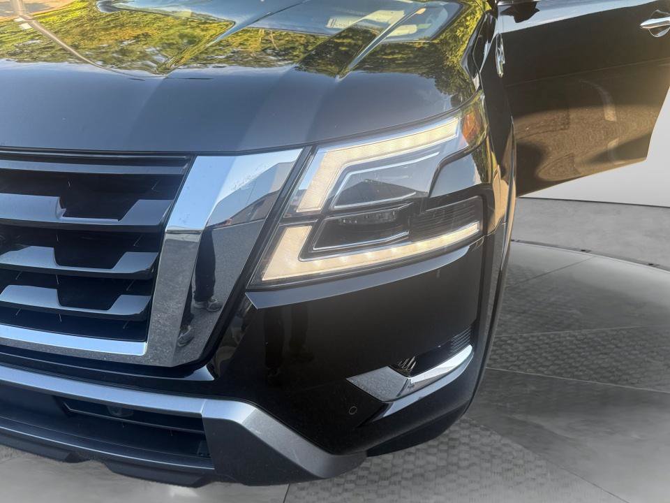 Used 2023 Nissan Armada SL w/ Cargo Package AWD/4WD image 23