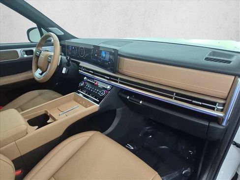 Used 2025 Hyundai Santa Fe Limited FWD image 26