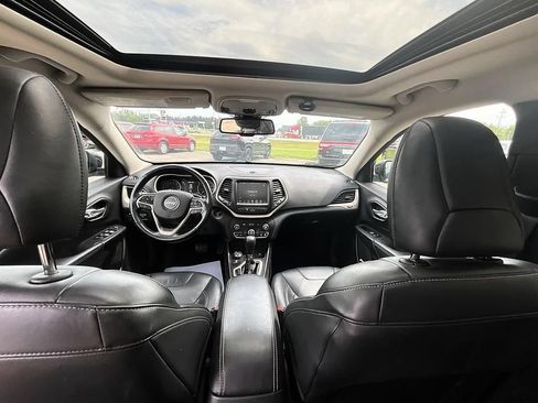 Used 2015 Jeep Cherokee Limited AWD/4WD image 34