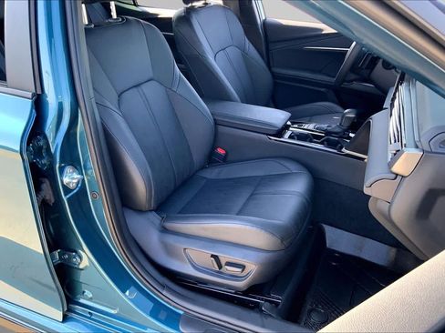 Used 2026 Toyota Camry XSE w/ Premium Package FWD image 9