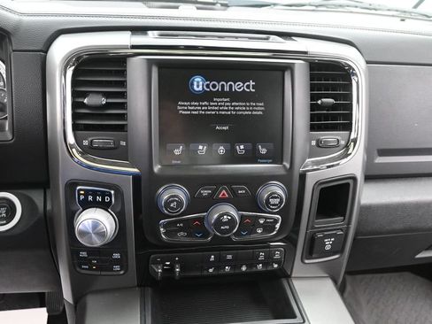 Used 2015 RAM 1500 Sport AWD/4WD image 24