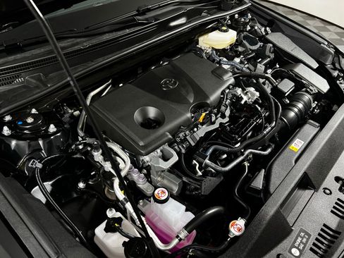 Certified 2025 Toyota Camry SE image 10