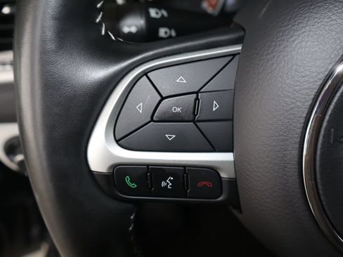 Used 2021 Jeep Compass Latitude w/ Convenience Group FWD image 19