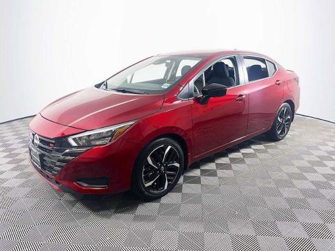 Certified 2025 Nissan Versa SR w/ Trunk Package FWD image 1