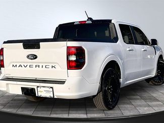 Used 2025 Ford Maverick Lobo video 2