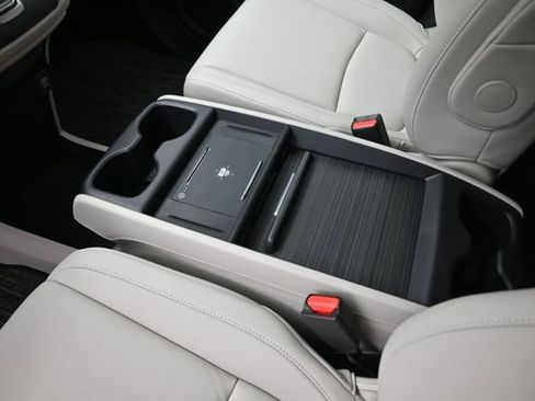 New 2026 Honda Odyssey EX-L image 9