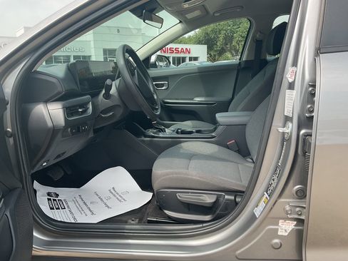 Used 2025 Kia K4 FWD image 8