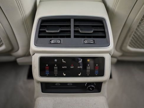 Used 2022 Audi A6 3.0T Prestige w/ Prestige Package image 37