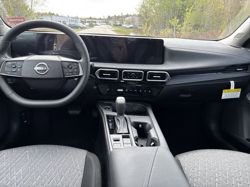 New 2026 Nissan Sentra SV FWD image 3