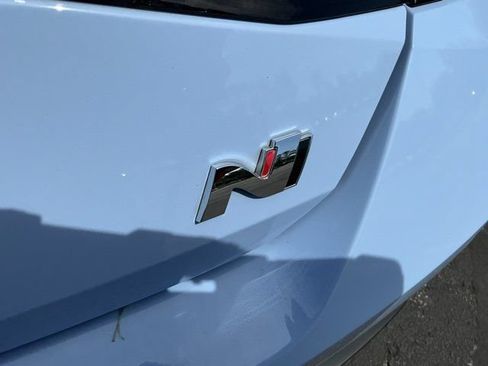 Used 2022 Hyundai Elantra N FWD image 6