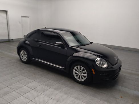 Used 2019 Volkswagen Beetle 2.0T S image 11