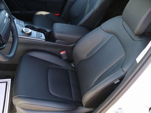 New 2026 Kia Sportage EX image 23