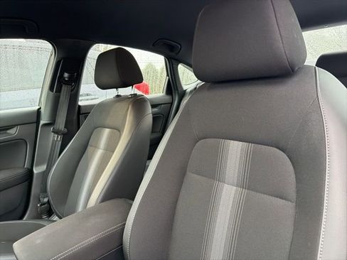 Used 2025 Honda Civic Sport image 5