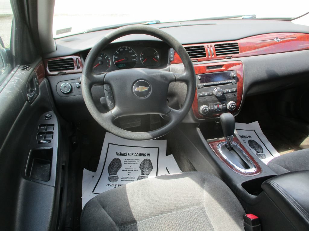 Used 2007 Chevrolet Impala LT FWD image 8