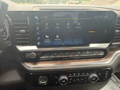 Used 2023 Chevrolet Silverado 1500 LT AWD/4WD image 56