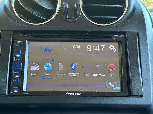 Used 2015 Jeep Patriot Latitude image 19