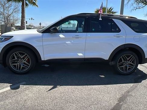 New 2026 Ford Explorer ST image 6