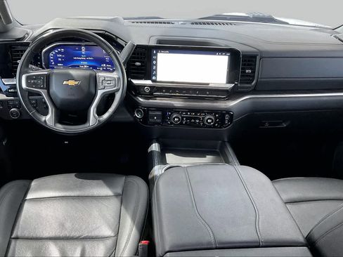 Used 2025 Chevrolet Silverado 2500 LTZ w/ LTZ Premium Package AWD/4WD image 16