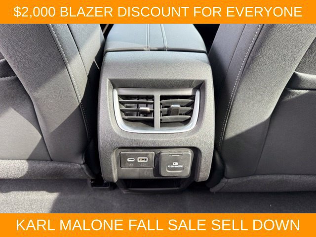 New 2026 Chevrolet Blazer LT w/ Sound & Technology Package AWD/4WD image 30