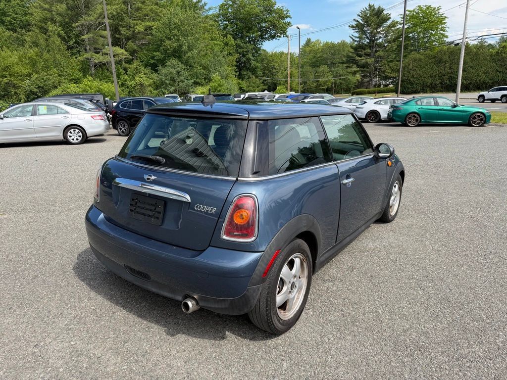 Used 2009 MINI Cooper Hardtop FWD image 6