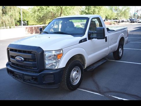 Used 2016 Ford F250 XL image 4