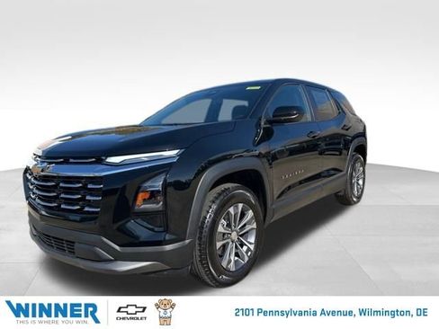 New 2026 Chevrolet Equinox LT image 1