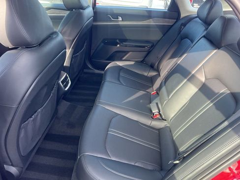 Used 2021 Kia K5 EX w/ EX Premium Package image 9