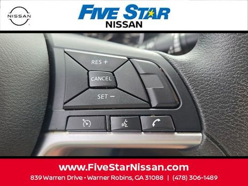 Used 2024 Nissan Altima 2.5 SV FWD image 26