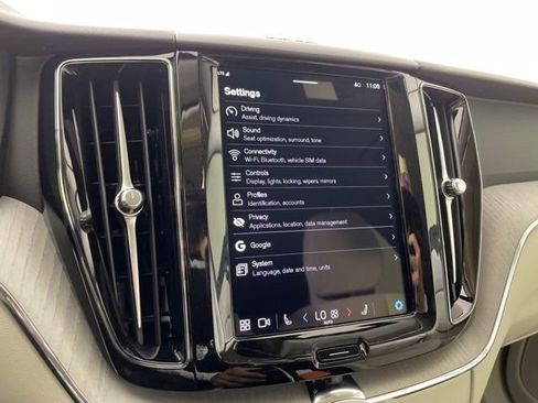 Certified 2024 Volvo XC60 T8 Plus w/ Protection Package image 26