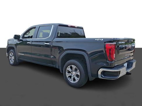 Used 2025 GMC Sierra 1500 SLT AWD/4WD image 4