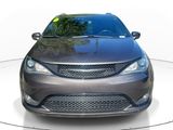 Used 2020 Chrysler Pacifica Touring-L w/ S Appearance Package image 2