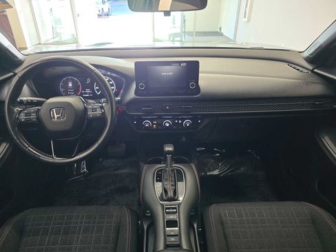 Used 2023 Honda HR-V Sport image 10